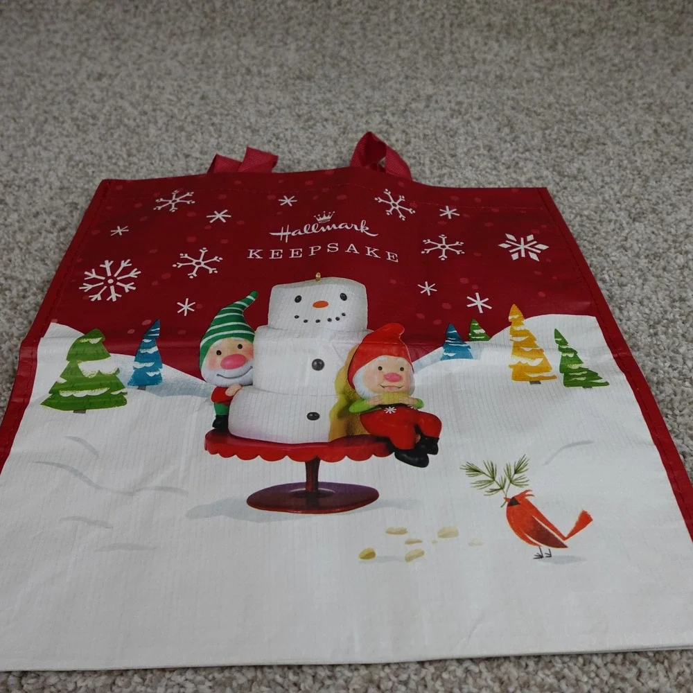 Hallmark Keepsake Reusable Christmas Tote Bag Gnomes Snowman Red LPR3625 2021